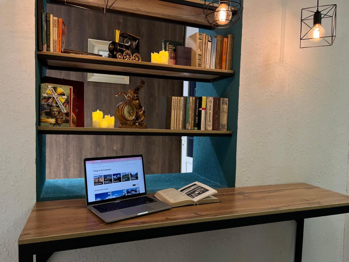 Capsule Hostel Karakol Dış mekan fotoğraf